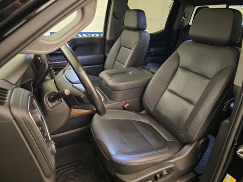 Used 2021 Chevrolet Silverado 1500 LT Trail Boss w/ Convenience Package II AWD/4WD image 5