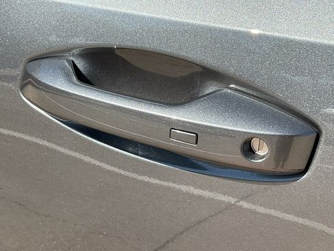 New 2026 Nissan Kicks SV image 9