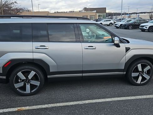 Used 2024 Hyundai Santa Fe Limited image 6