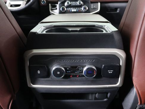 Used 2024 Ford Expedition Limited RWD image 66