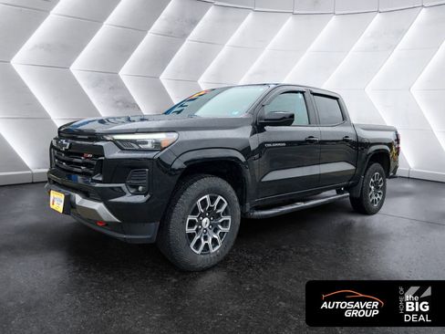 Certified 2023 Chevrolet Colorado Z71 w/ Z71 Convenience Package 2 AWD/4WD image 1