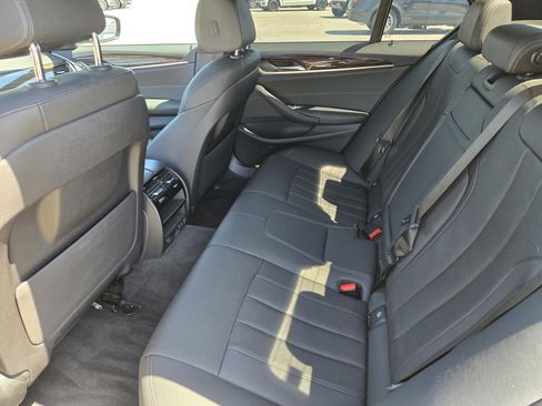 Used 2021 BMW 540i w/ M Sport Package RWD image 27