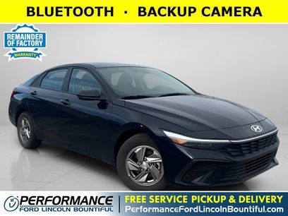 Used 2024 Hyundai Elantra SE