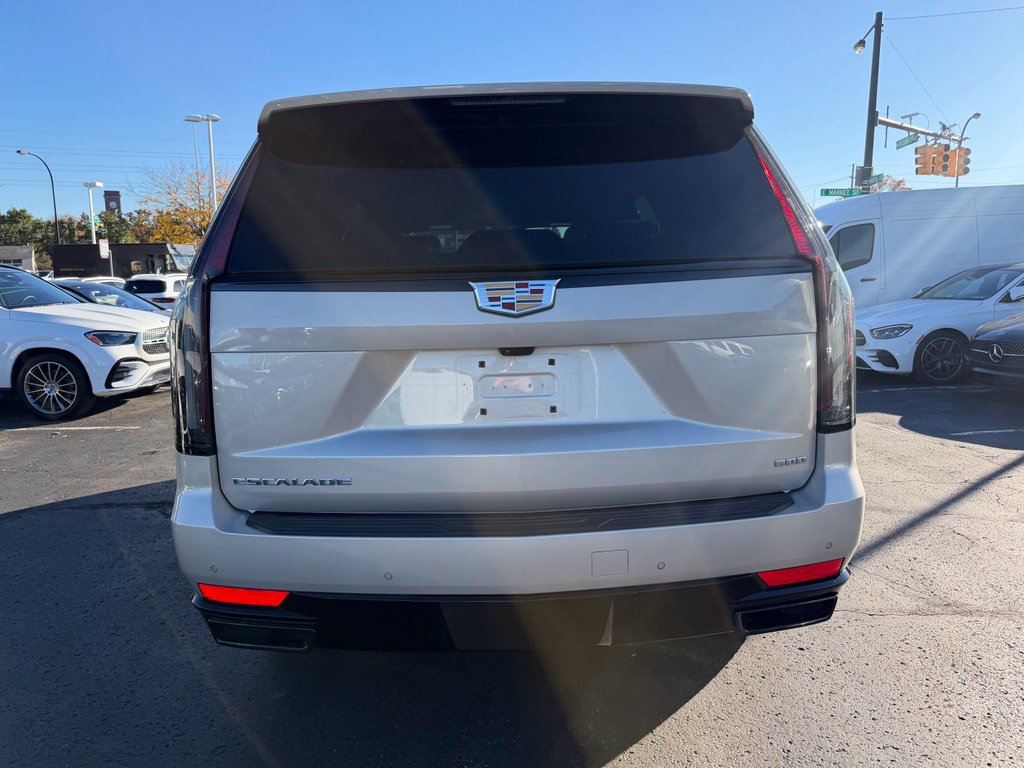 Used 2023 Cadillac Escalade Sport AWD/4WD image 5