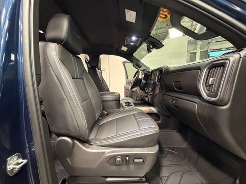 Used 2020 Chevrolet Silverado 2500 High Country w/ Z71 Off-Road Package AWD/4WD image 44