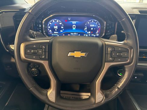 Used 2023 Chevrolet Silverado 1500 High Country w/ High Country Premium Package image 38