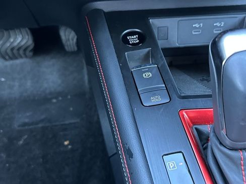 New 2025 Nissan Kicks SR image 21