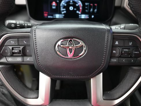Used 2025 Toyota Tundra Limited image 11