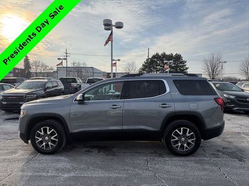 Used 2020 GMC Acadia SLE w/ Driver Convenience Package image 8