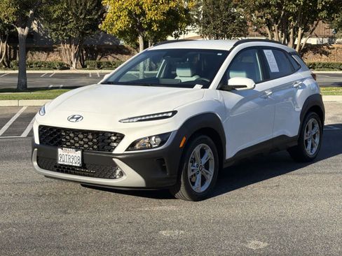 Used 2023 Hyundai Kona SEL image 8