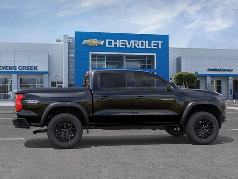 New 2026 Chevrolet Colorado Trail Boss AWD/4WD image 3