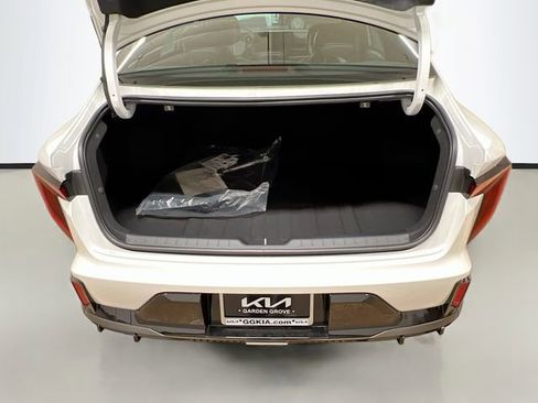 New 2025 Kia K4 GT-Line image 26