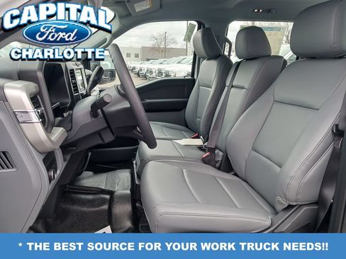 New 2026 Ford F250 XL w/ XL Chrome Package RWD image 9