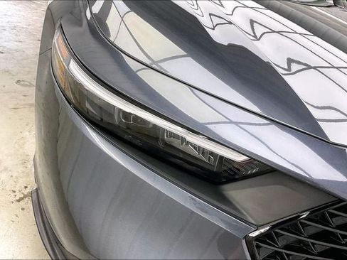 Certified 2025 Honda Accord LX image 25