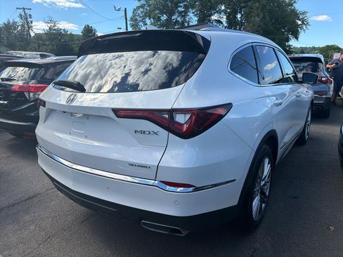 Used 2023 Acura MDX SH-AWD w/ Advance Package image 6