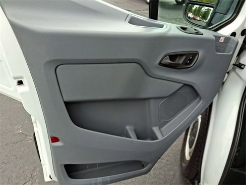 Used 2019 Ford Transit 350 XL image 14