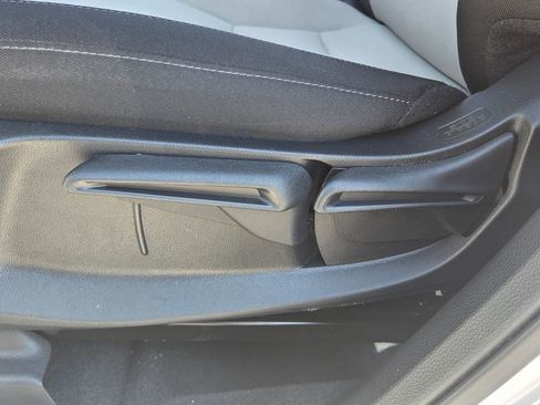 Certified 2023 Honda CR-V LX image 10