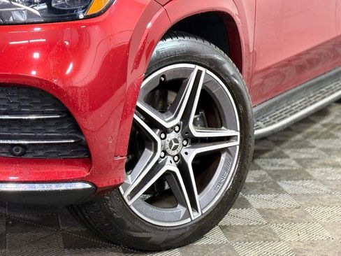 Used 2022 Mercedes-Benz GLS 450 4MATIC image 2