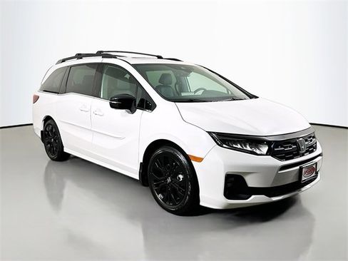 Certified 2026 Honda Odyssey Sport-L image 15