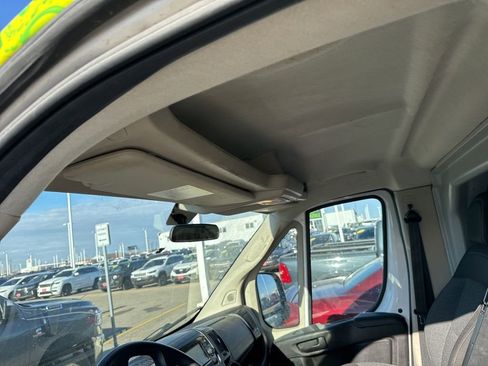 Used 2018 RAM ProMaster 3500 w/ Premium Appearance Group image 18