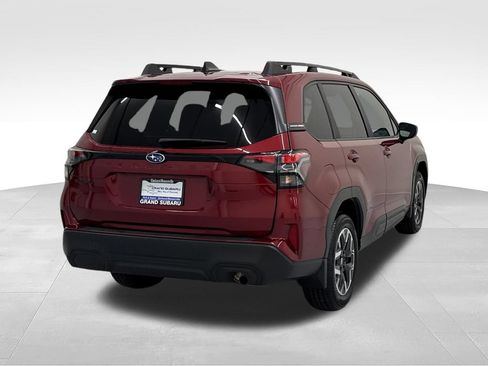 Used 2026 Subaru Forester Premium AWD/4WD image 7