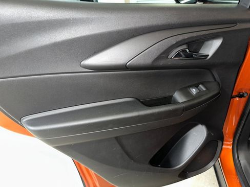 Certified 2023 Chevrolet TrailBlazer LT w/ Convenience Package image 16