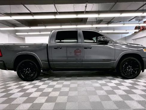 Used 2025 RAM 1500 Limited AWD/4WD image 16