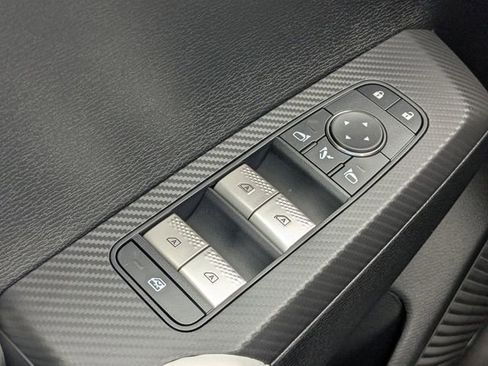 New 2026 Mitsubishi Outlander SE FWD image 23
