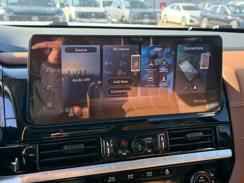 New 2026 Nissan Pathfinder Platinum image 26