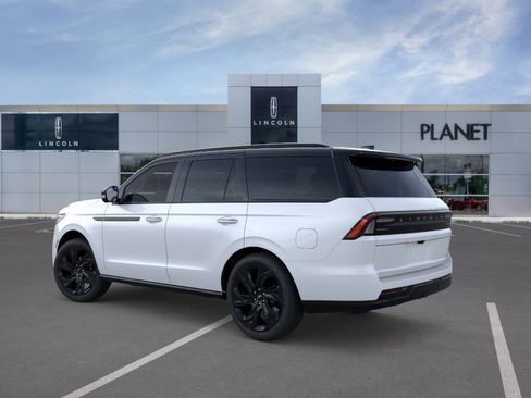 New 2026 Lincoln Navigator Black Label AWD/4WD image 4