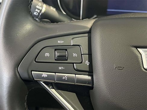 Certified 2025 Cadillac XT6 Luxury image 20