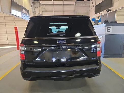 Used 2019 Ford Expedition Limited w/ Equipment Group 303A RWD image 3