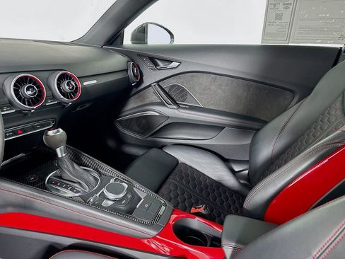 Used 2021 Audi TT RS image 33