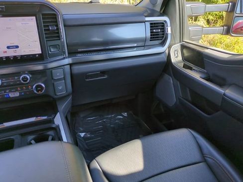 Used 2025 Ford F350 Lariat w/ Lariat Ultimate Package image 19