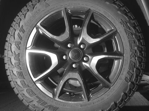 Used 2025 Jeep Compass Trailhawk AWD/4WD image 15