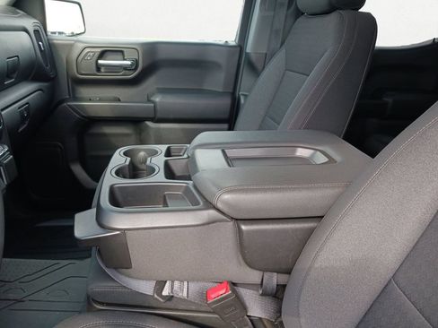 Used 2024 Chevrolet Silverado 1500 Custom Trail Boss AWD/4WD image 11