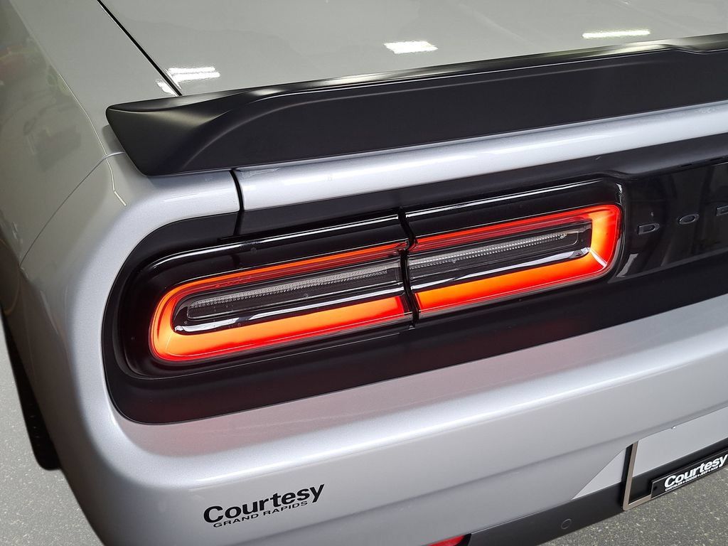 Certified 2023 Dodge Challenger GT w/ Blacktop Package AWD/4WD image 34