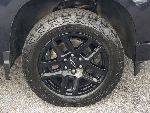 Used 2022 Chevrolet Silverado 1500 RST w/ Convenience Package II image 11