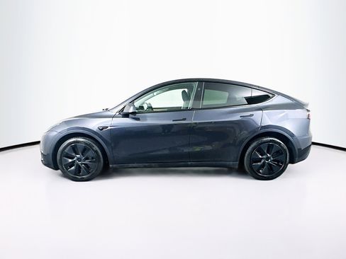Used 2024 Tesla Model Y Long Range image 4