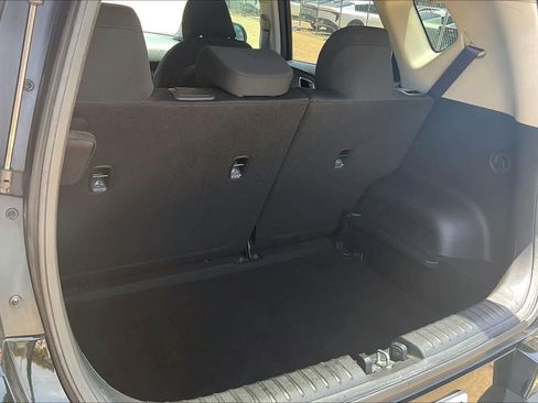 Used 2022 Kia Soul LX w/ Technology Package FWD image 16