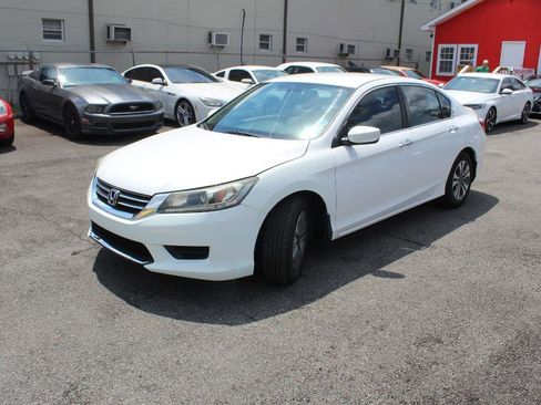 Used 2015 Honda Accord LX image 7
