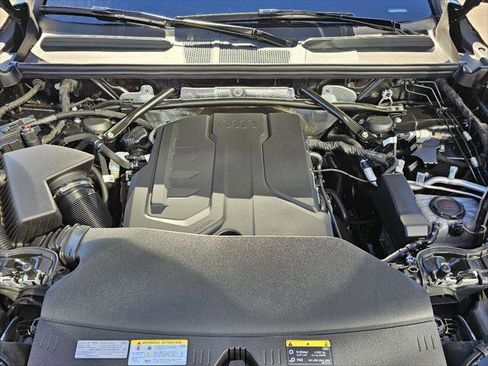New 2025 Audi Q5 Premium Plus image 8
