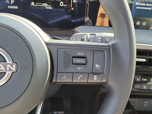 New 2026 Nissan Kicks SV w/ SV Premium Package image 7