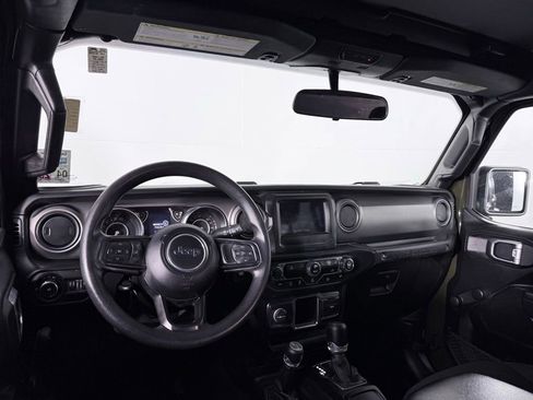 Used 2022 Jeep Wrangler Unlimited Sport image 18