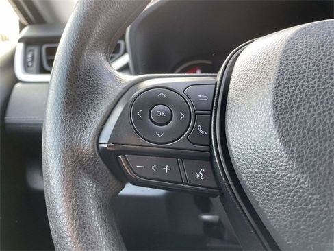 Used 2024 Toyota RAV4 XLE image 24