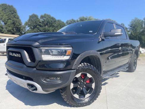 Used 2019 RAM 1500 Rebel w/ Rebel Level 2 Equipment Group AWD/4WD image 3