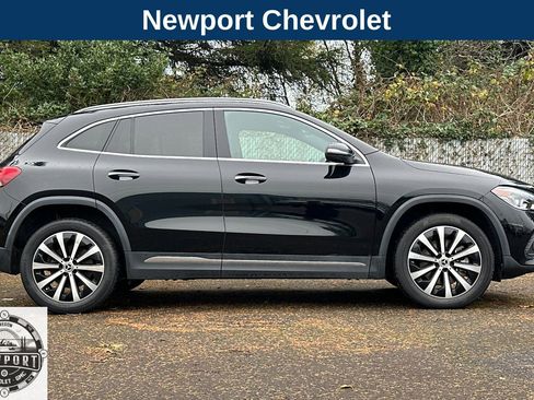 Used 2023 Mercedes-Benz GLA 250 4MATIC image 3