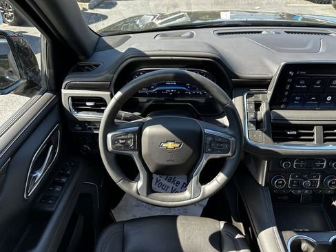 Used 2023 Chevrolet Tahoe LT w/ Luxury Package AWD/4WD image 14