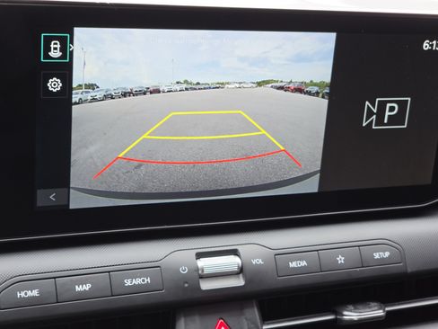Used 2025 Kia K4 FWD image 17