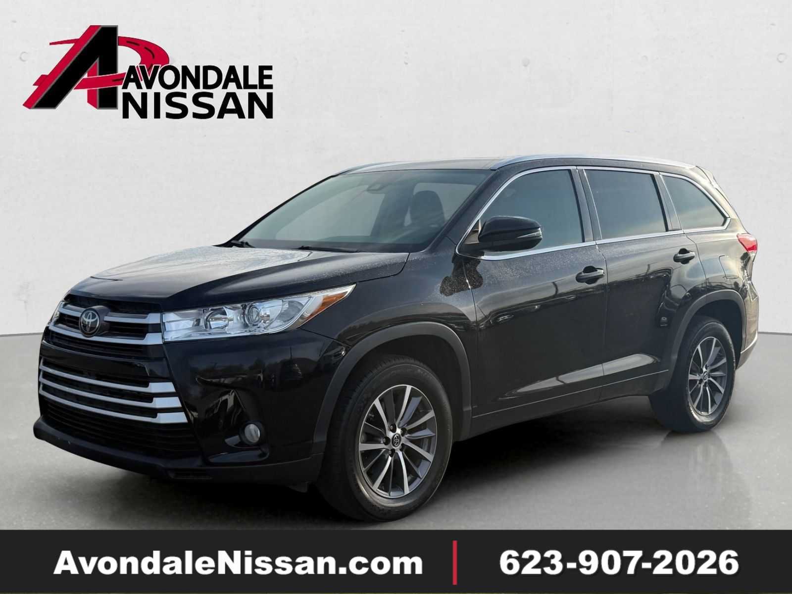 Used 2018 Toyota Highlander XLE FWD image 1